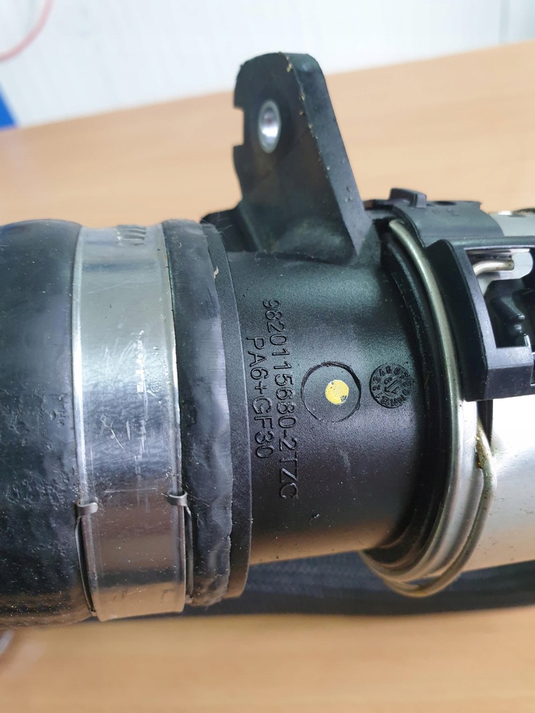 фото №7, Citroen ds7 труба шланг интеркулер 9820116080