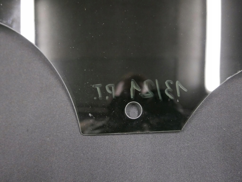 фото №6, Bmw f45 стекло боковая дверь правый задняя тонированная