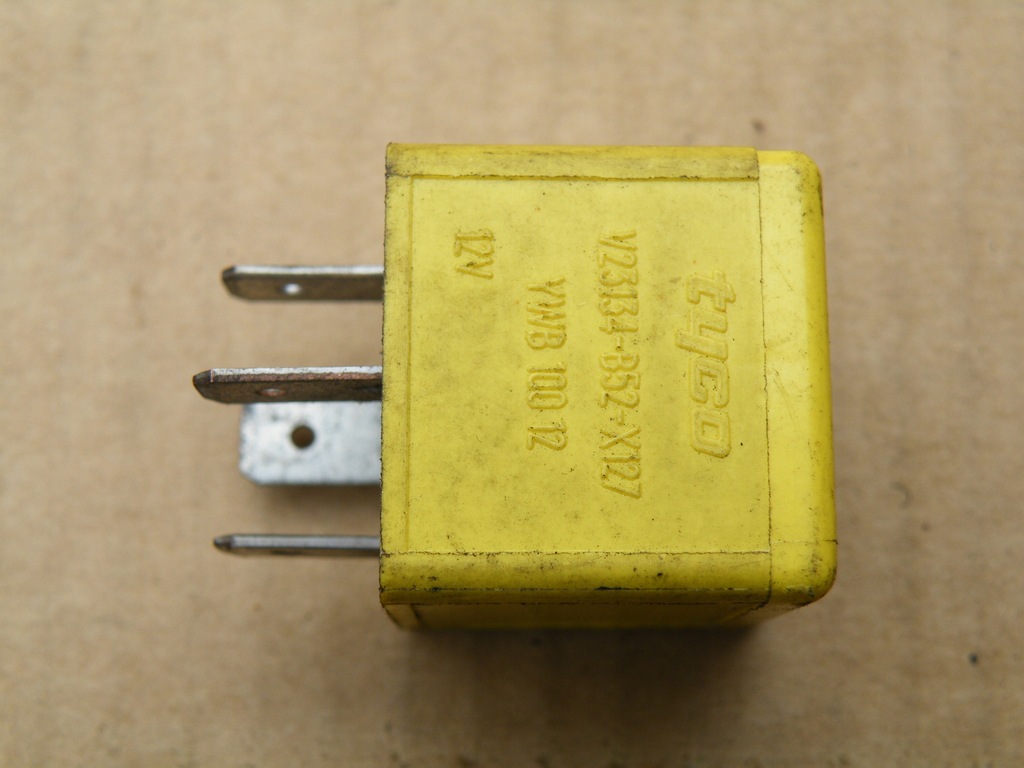 фото №1, Land rover freelander 1 i rover 75 реле v23134-b52-x127