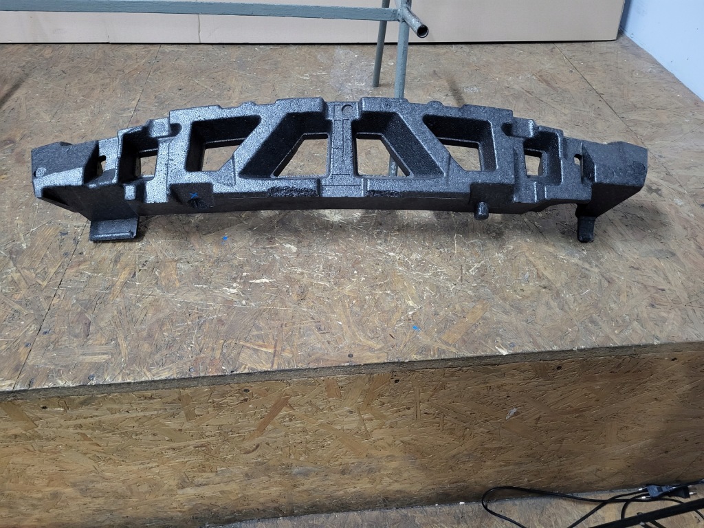 фото №1, Renault twingo iii 3 lift абсорбер бампера перед