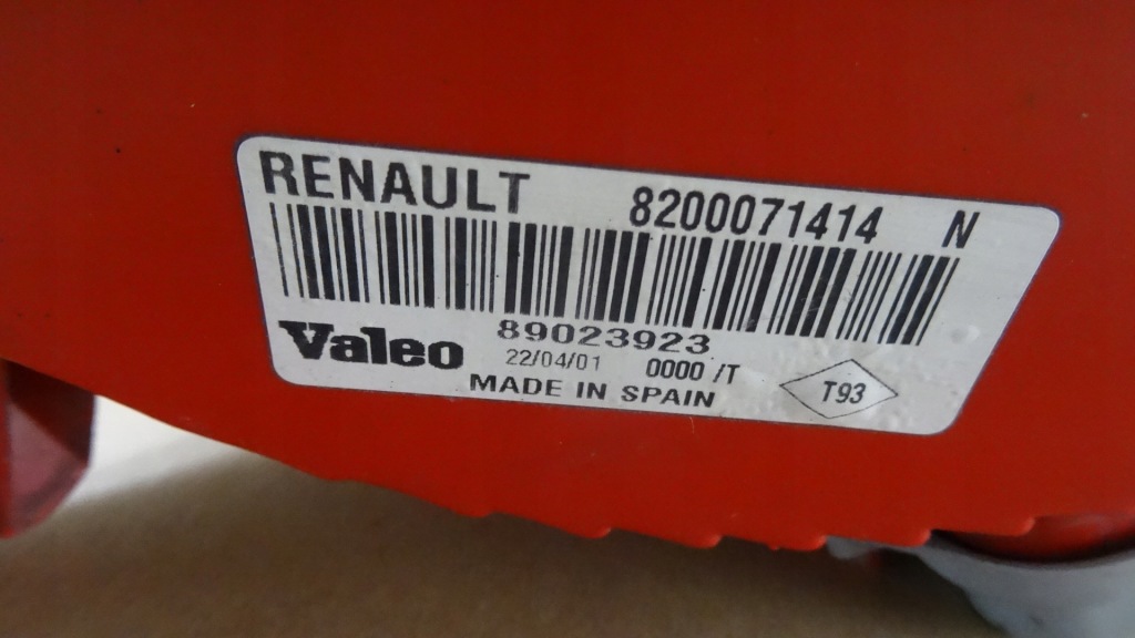 фото №3, Clio ii лампа правый задняя 8200071414