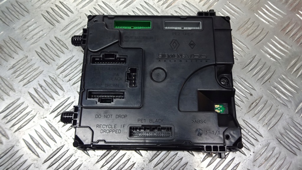 фото №1, Коробка модуль bcm renault laguna iii 2.0 dci 284b10050r