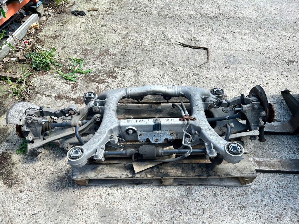 фото №1, Bmw 7 f01 f02 750d 3.0d подвеска задняя задние