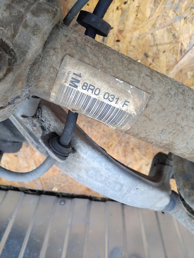 Поворотный кулак правая перед подвеска audi q5 8r 2.0 tdi Недорого