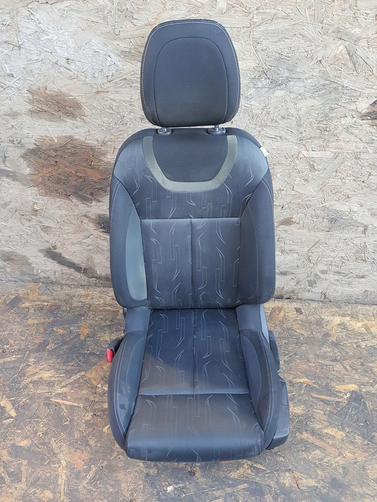 фото №1, Сиденье левый перед подголовник citroen c4 ii
