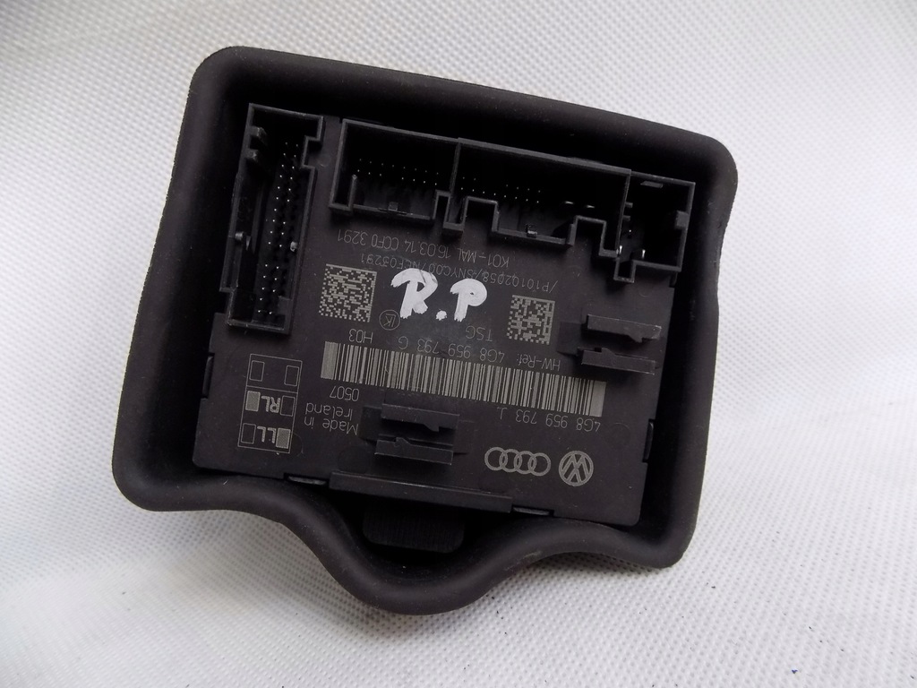 фото №1, Audi a7 c7 4g модуль блок управления дверь 4g8959793g