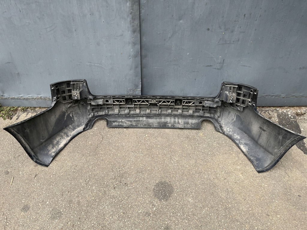 фото №8, Audi a4 b7 avant kombi 8e9 бампер задняя задний 8e9807511j