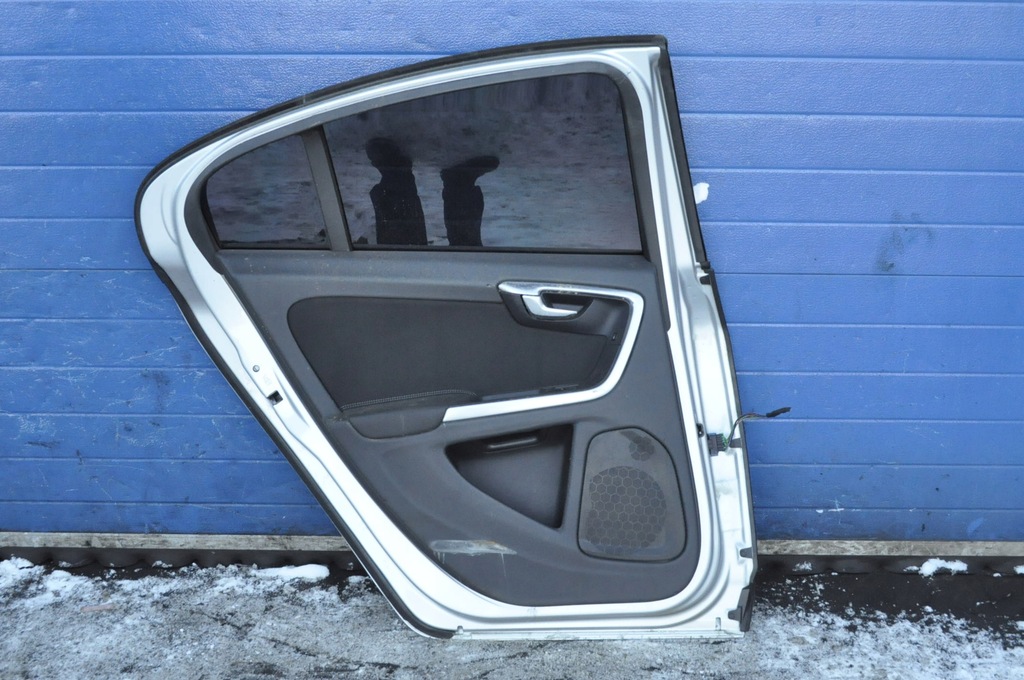 фото №9, Volvo s60 ii дверь левый задняя задние sedan полный