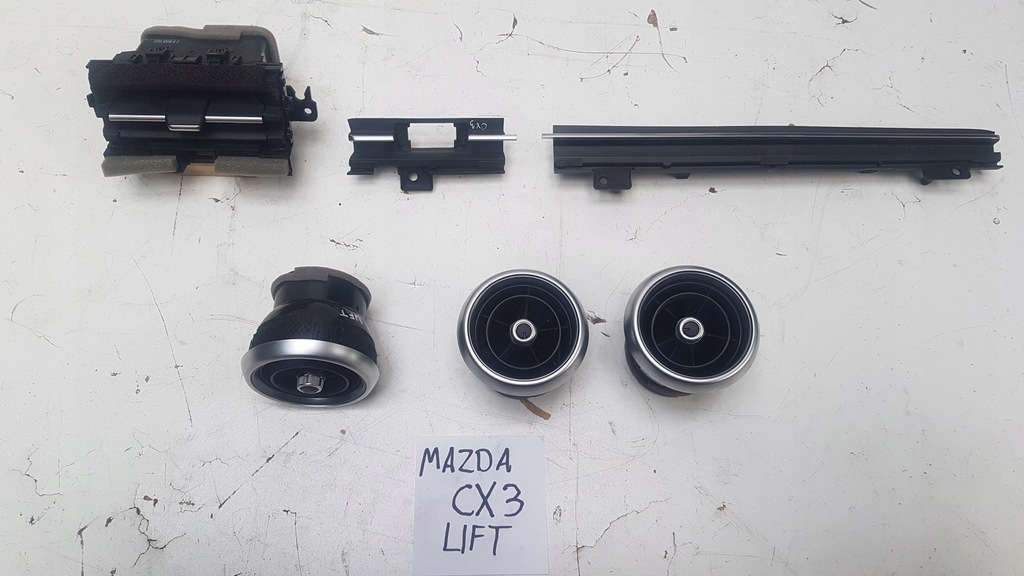 фото №1, Молдинг решітка обдув консолі mazda cx3 lift 19^