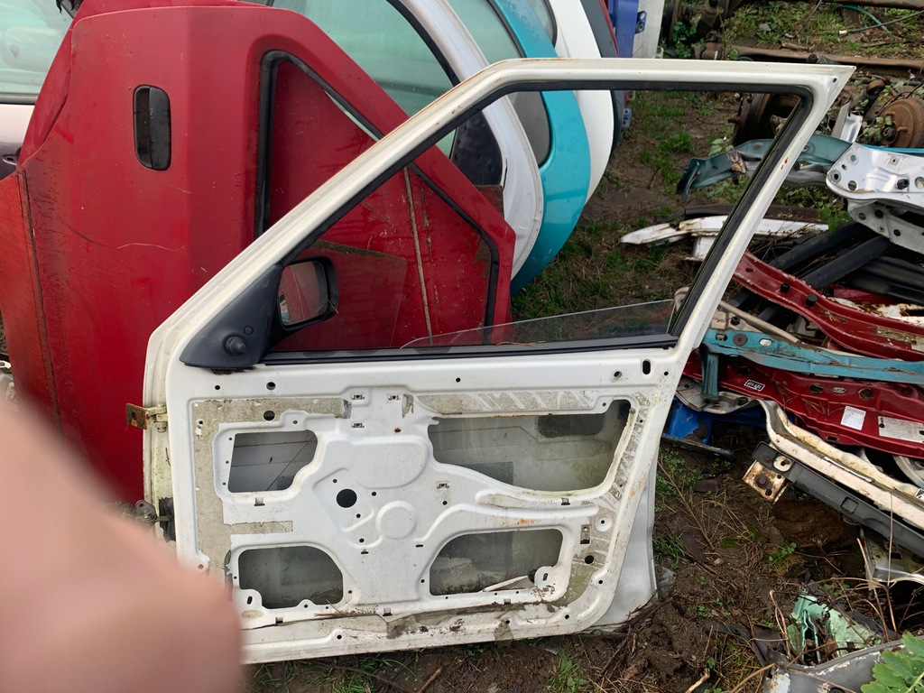 фото №12, Skoda felicja дверь правое бордовые перед задняя