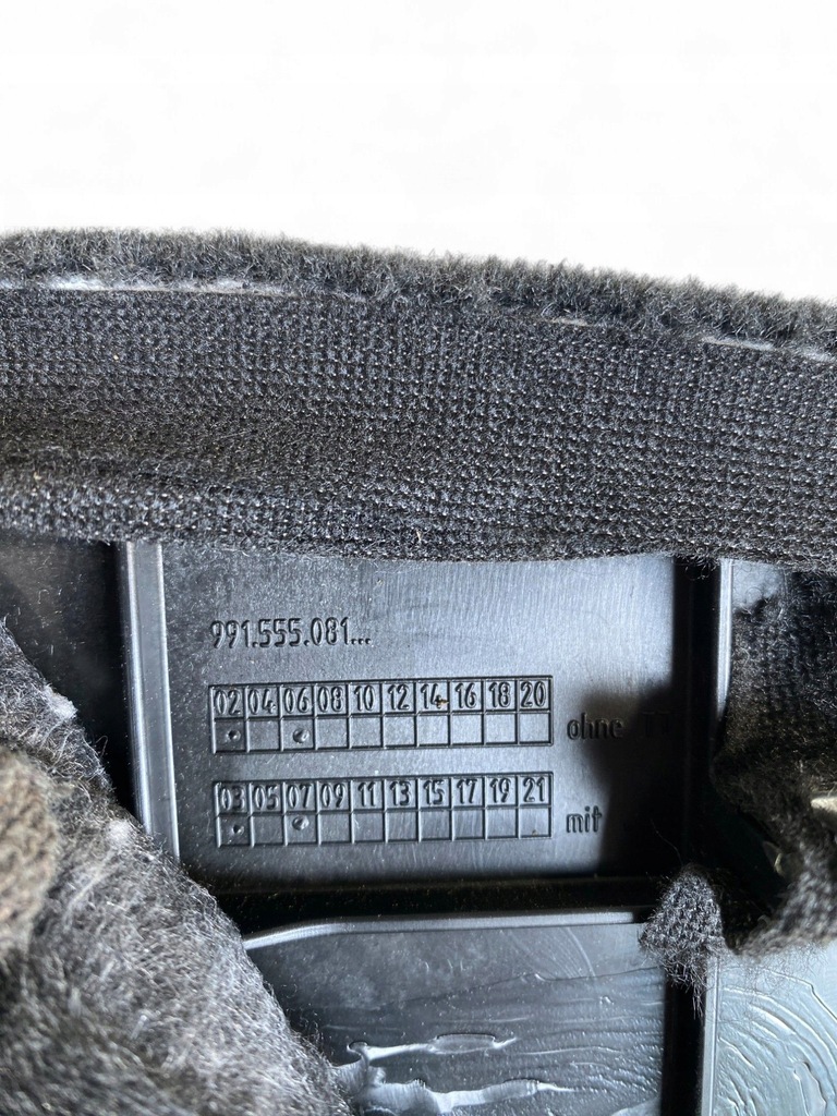 фото №5, Porsche 911 991 обшивка багажника