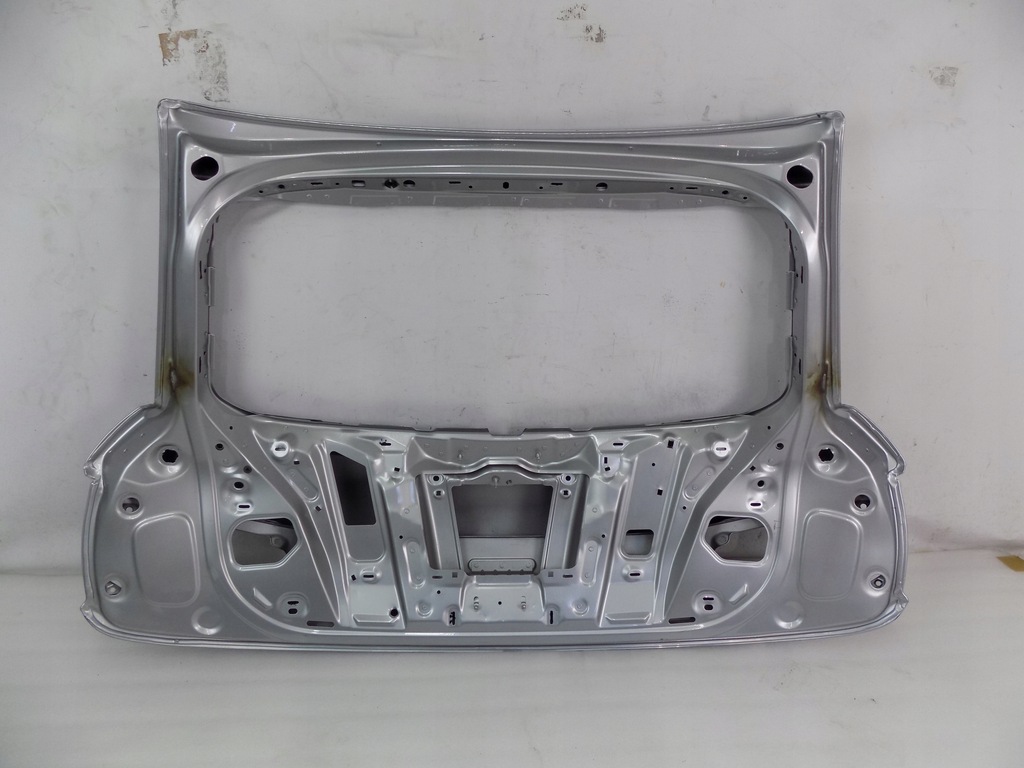 фото №4, Audi a1 sportback крышка багажника задняя