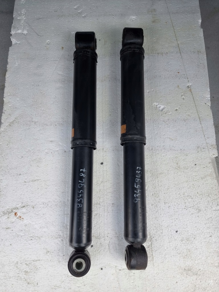 фото №1, Renault trafic iv 2023 амортизаторы задняя l+p 93459487 93459437