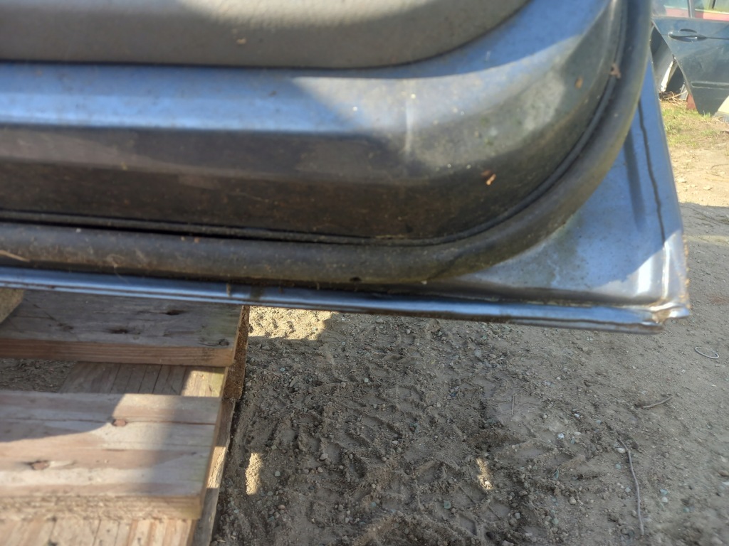 Bmw 3 e46 touring универсал дверь левое  задняя левое задняя код лакокрасочного покрытия 372/5 Киев