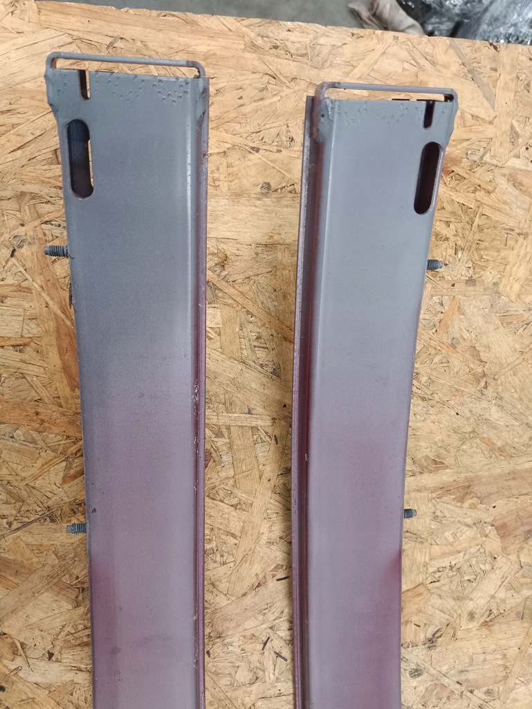 фото №5, Dodge grand caravan направляющая задних дверь