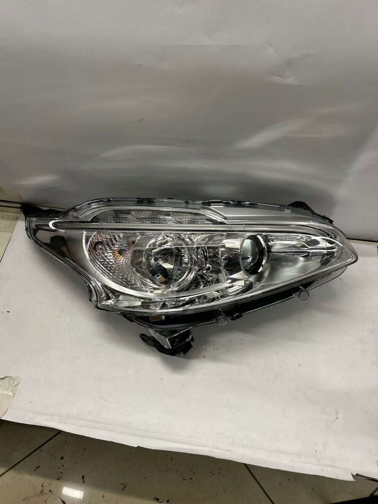 фото №1, Лампа передня права peugeot 208 2012-2015 psa 1609697280