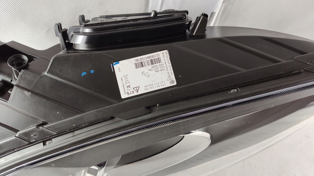 фото №9, Porsche cayenne 7p5 ксенон led правий фара лампа права