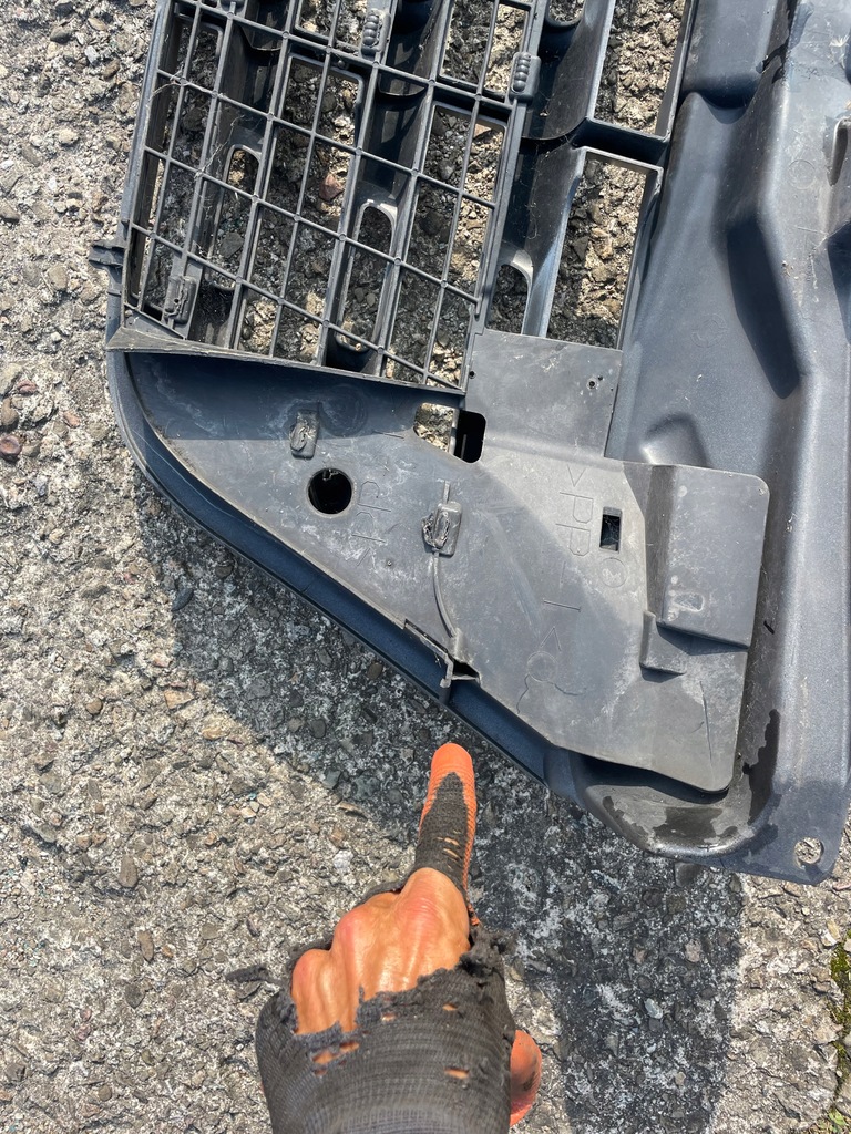 фото №5, Решітка радіатора решітка радіатора renault master iii 623100256r orygina