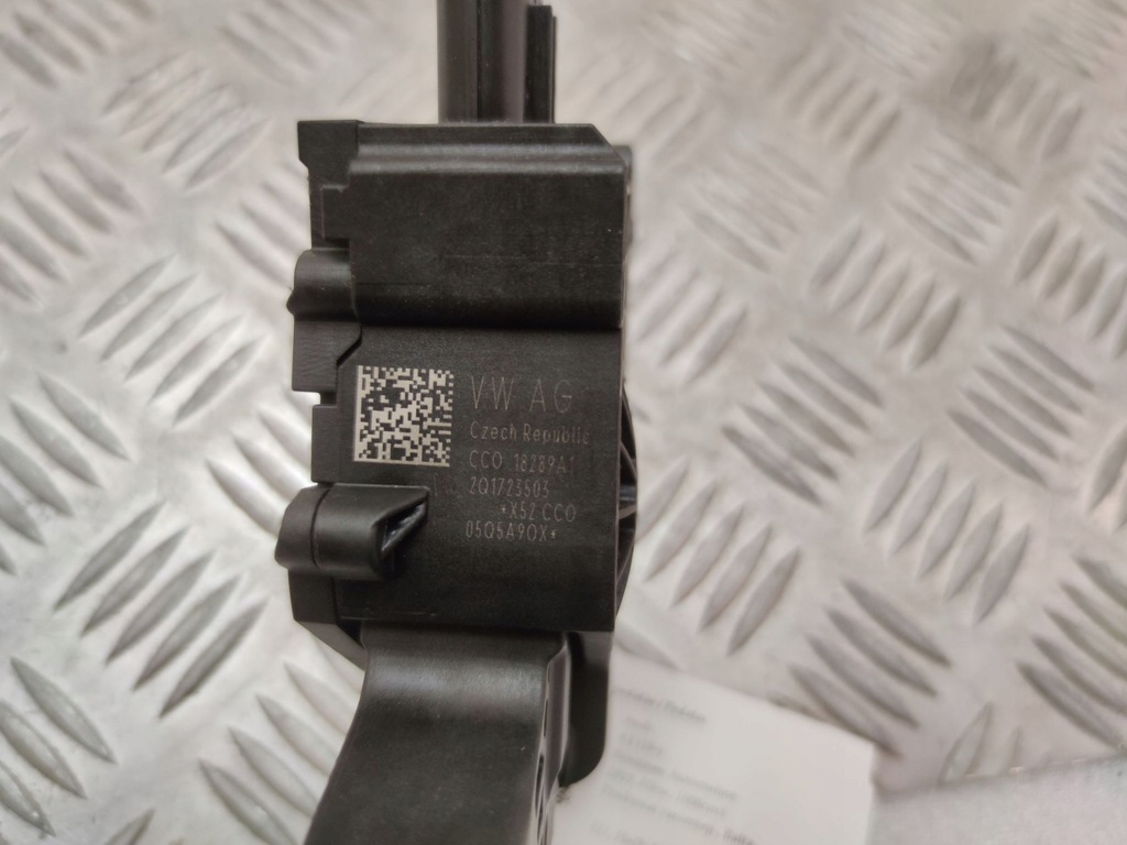 фото №5, Audi a1 педаль газа / ускорения