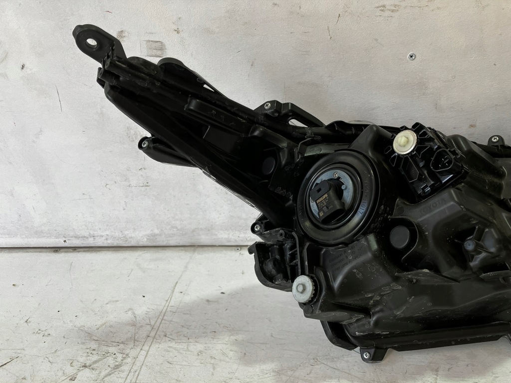 фото №12, Corolla e21 sedan лампа перед ліва звичайна led