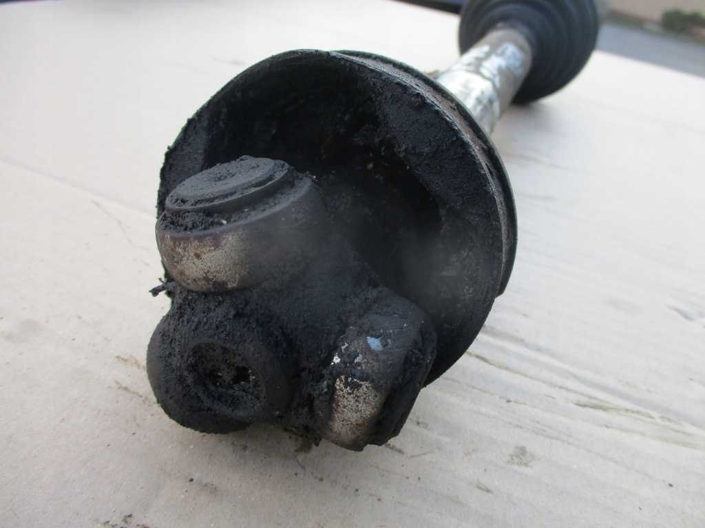 фото №8, Приводной вал левая 9672959780 peugeot 508 2.0hdi