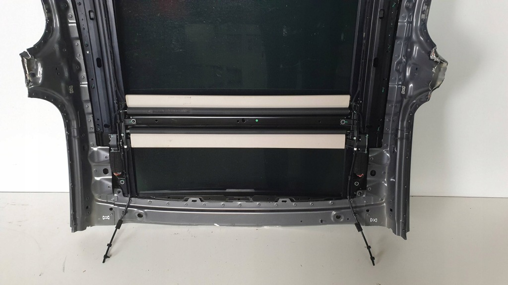 Jaguar xj x351 16r рестайлінг  swb короткий люк панорама в Україні