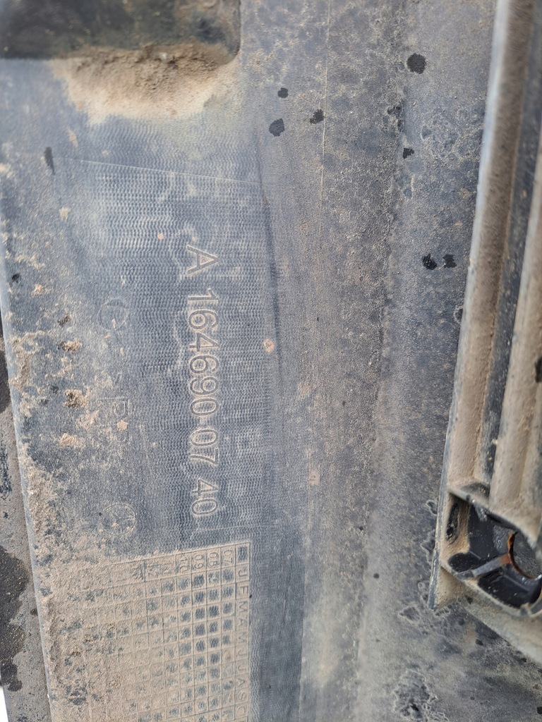 фото №8, Mercedes ml 164 3.0 cdi молдинг порог правая левая