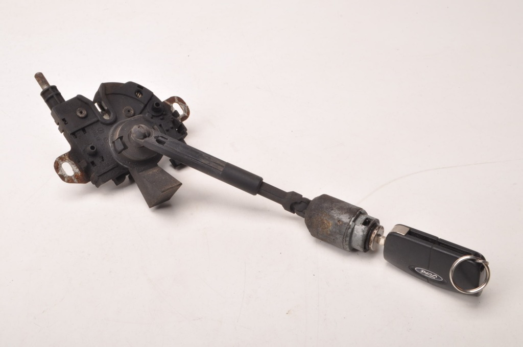 Купить Ford focus mk2 тяга замок капот