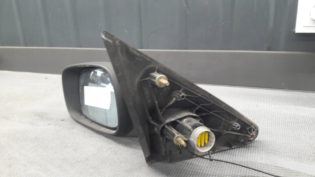 фото №3, Зеркало левая renault laguna 5pin