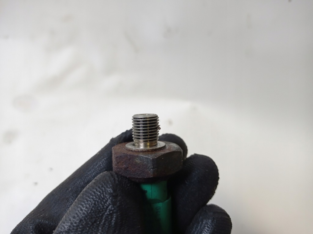 Датчик давления масла vw golf 7 2.0tdi 04l919081 Недорого