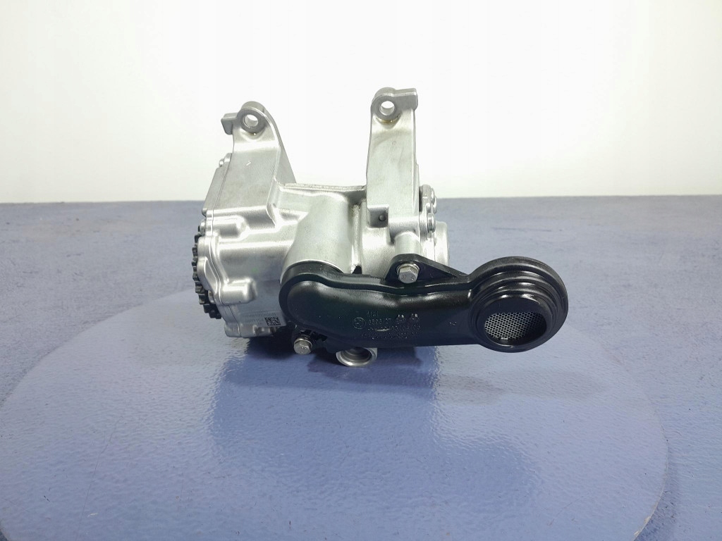 фото №4, Bmw 7 g11 g12 lci 3.0d 340 km b57d30b насос масла 8599154