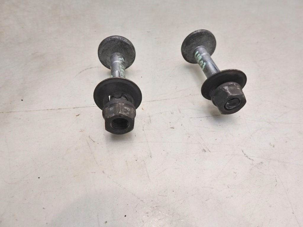 Болт эксцентриковая mercedes w203 2.2 cdi Киев