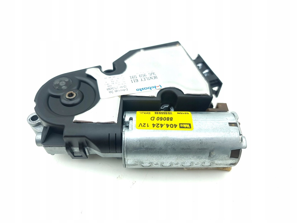 фото №7, Bentley flying spur 2006 моторчик люк