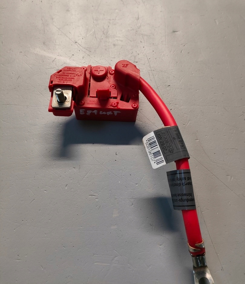 фото №1, Bmw e87 e81 клема плюсова 6988973