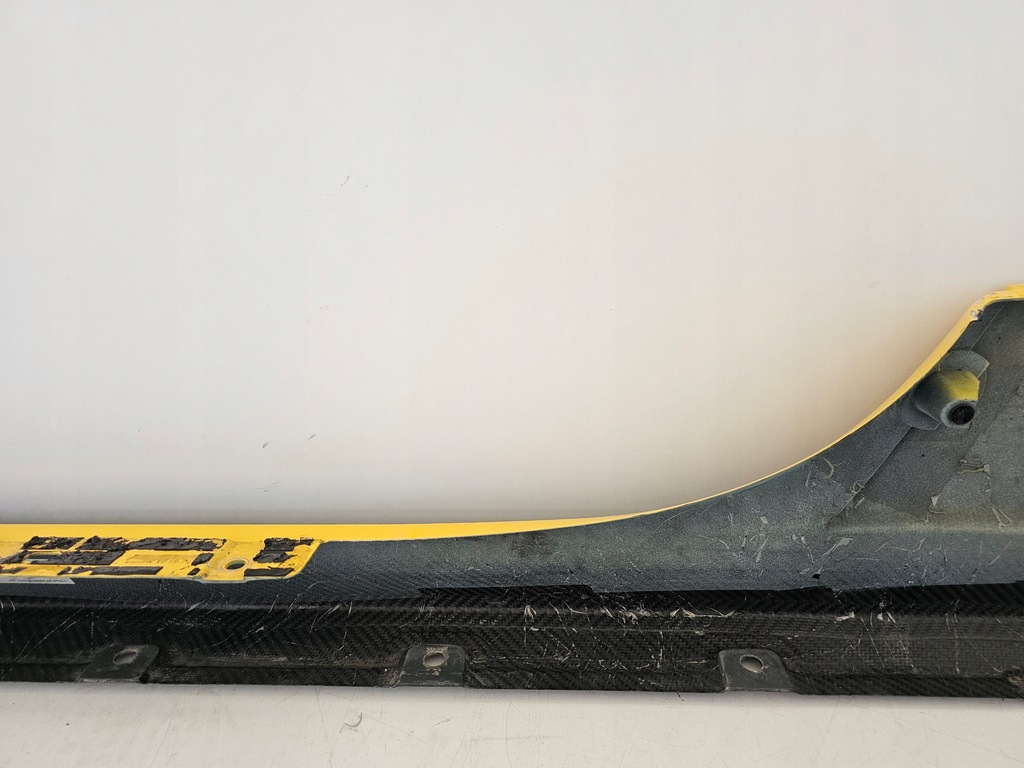 фото №10, Ferrari sf90 stradale f173 карбон молдинг порог правая