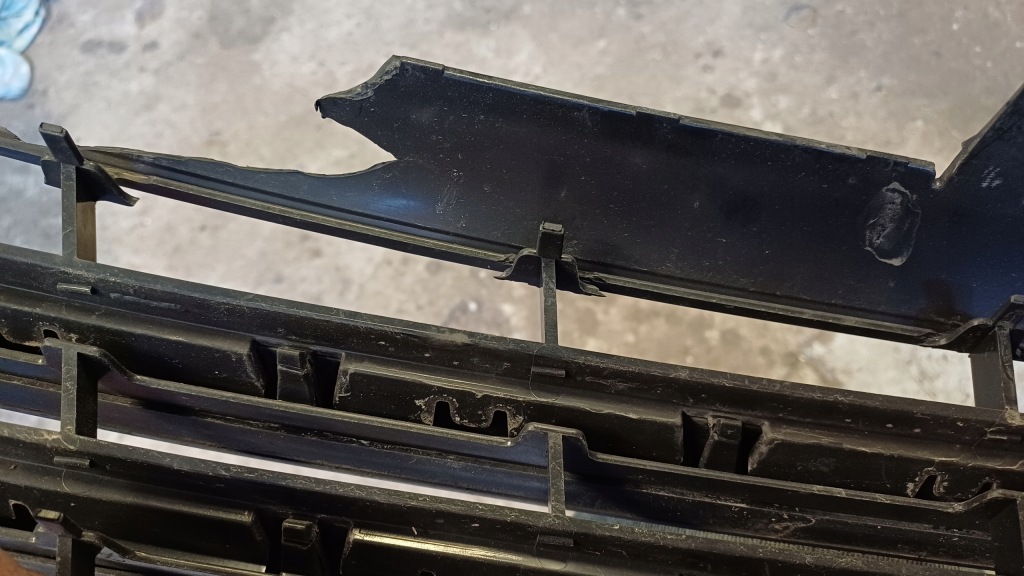 Vw touran i lift 10-15 решітка радіатора решітка радіатора 1t0853651bq Зі Шроту