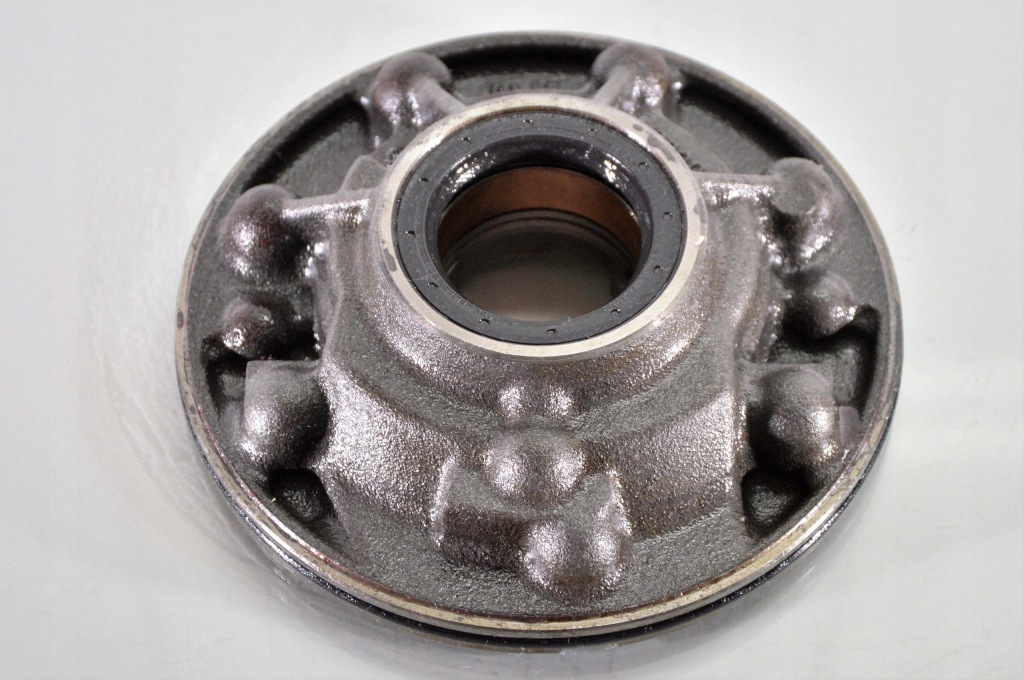 Купити Насос оливи 140 277 722.6 mercedes-benz