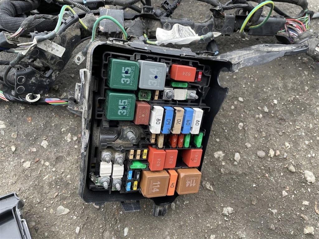 фото №5, Жгут отсек двигателя коробка 1.5 bluehdi 96ft385280 citroen c4 cactus