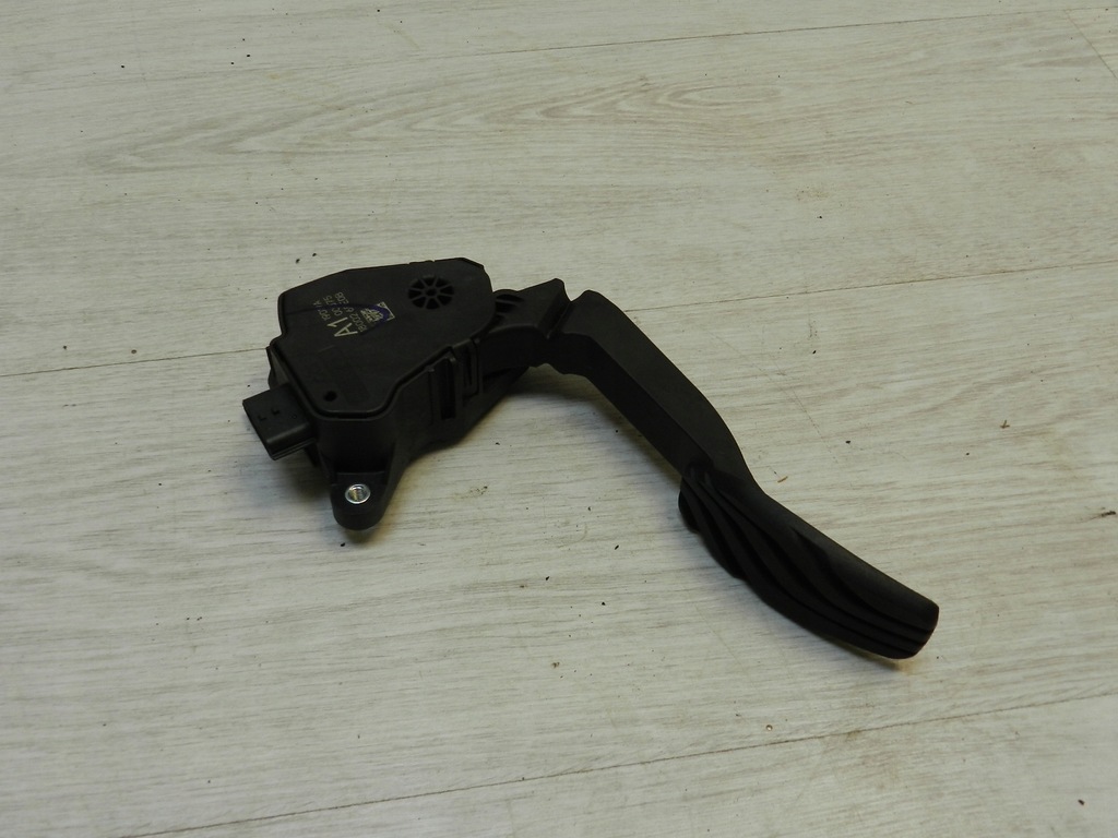 фото №1, Nissan juke ii f16 потенціометр газу педаль