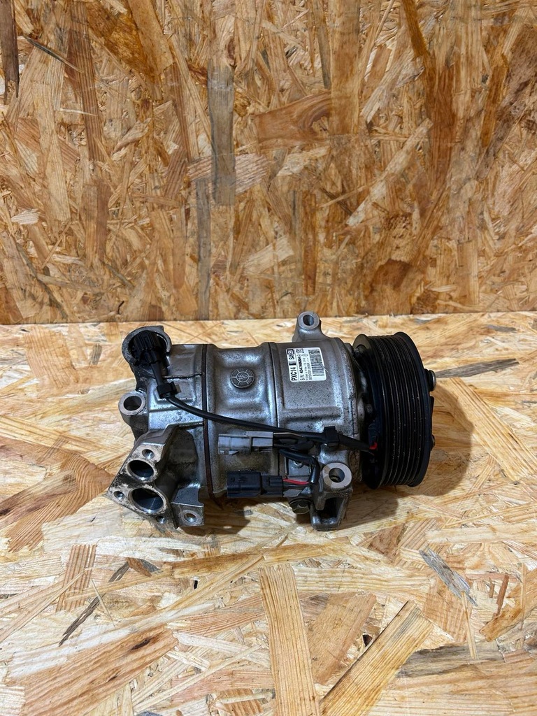 фото №1, Компресор кондиціонера компресор renault 926001268r оригінал