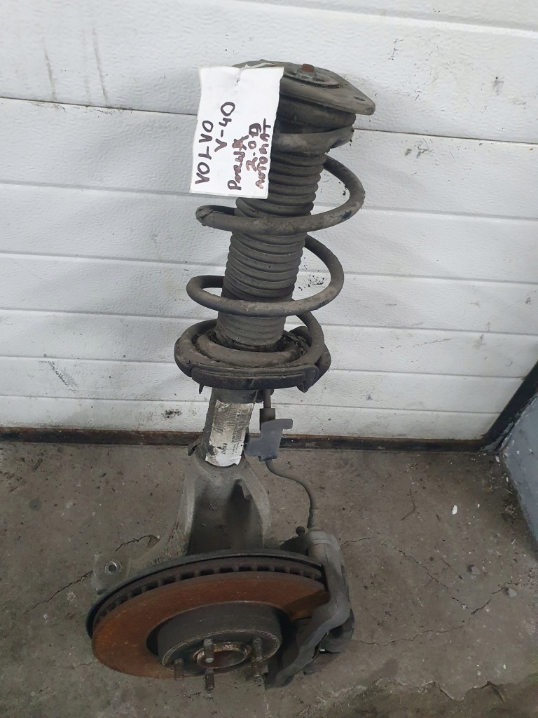 фото №2, Амортизаторна стійка поворотний кулак правий volvo v40 2.0t автоматична коробка передач