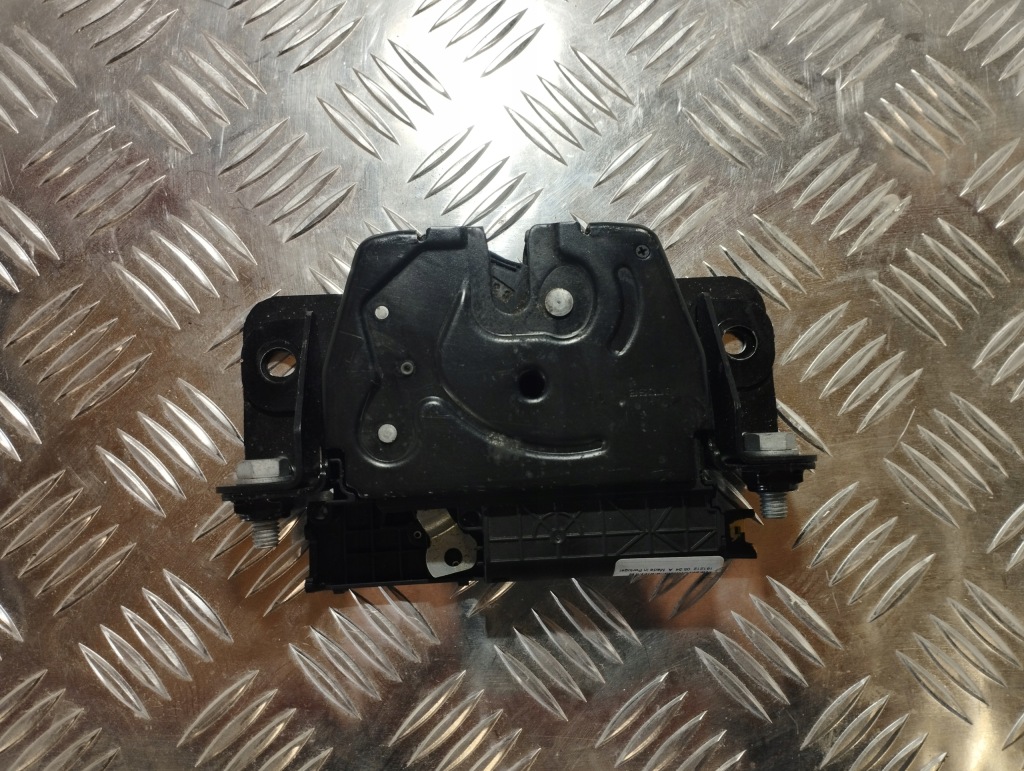 фото №1, Bmw f25 x3 замок кришки багажника 7233025