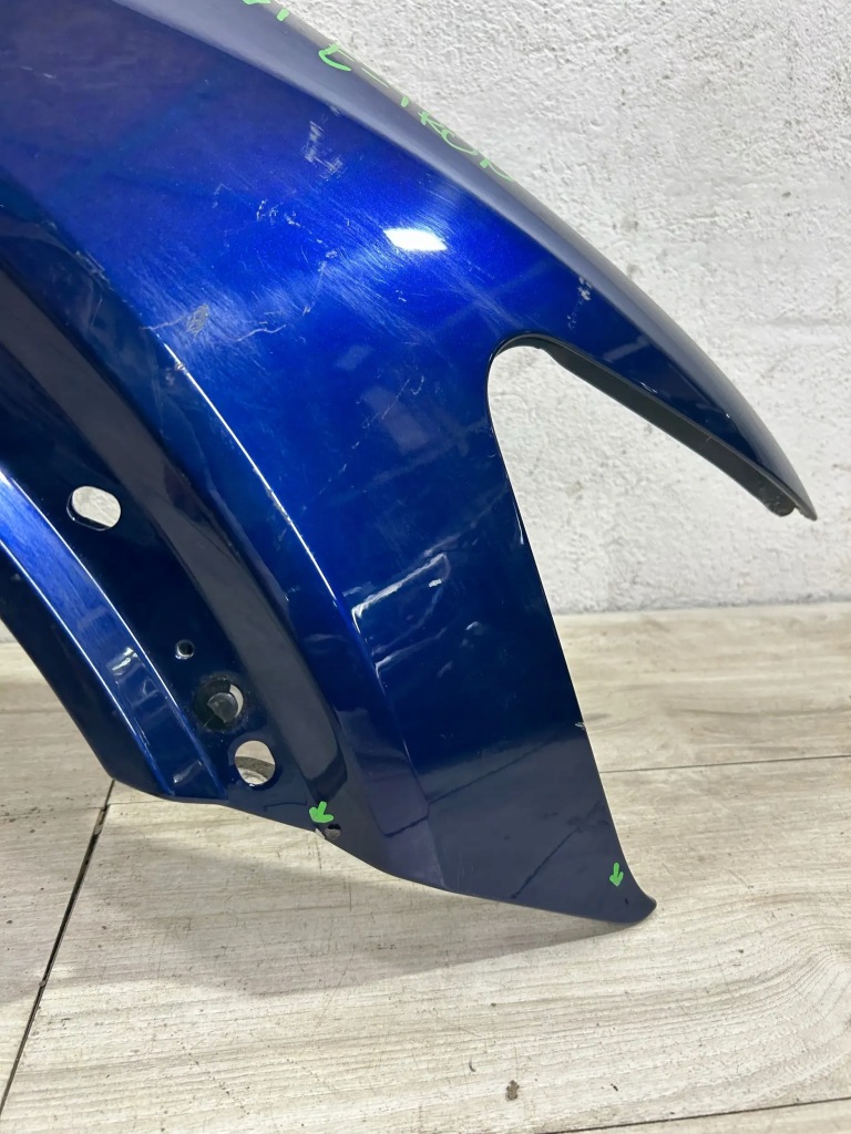 Audi e-tron 4ke крыло правый Киев