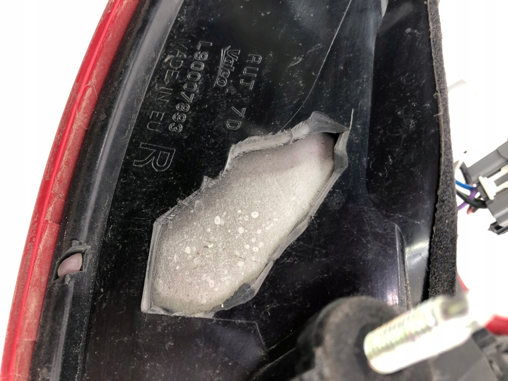 Volvo xc60 lci правый  фара задний led 31323035 в Украине