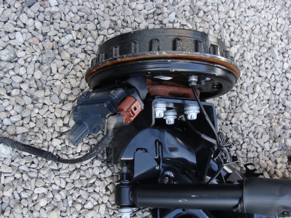 фото №5, Oś задня балка fiat 500 електрик 2022r !!!