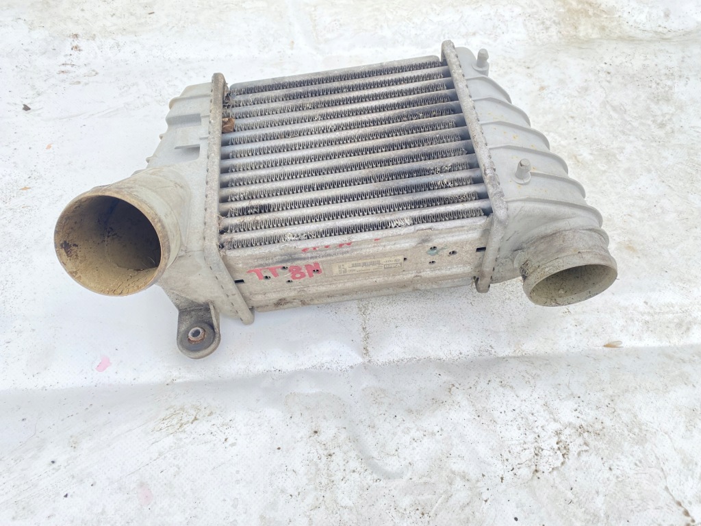 фото №1, Радіатор інтеркулер audi tt лівий 8l9145805h