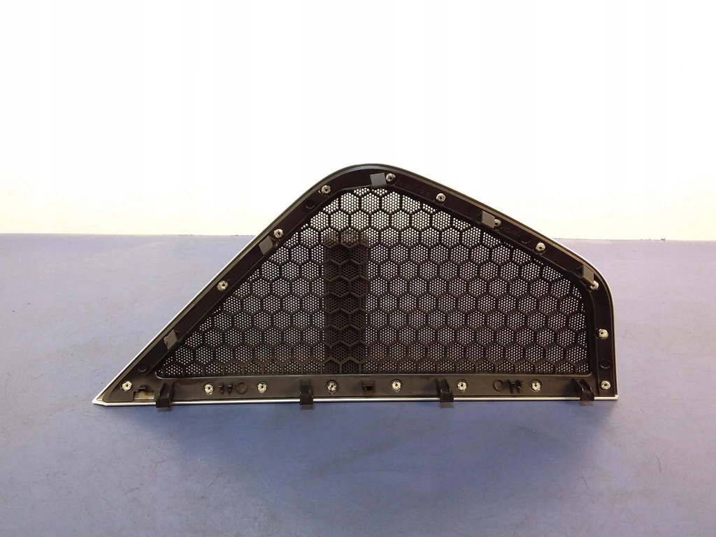 фото №3, Panamera 970 решётка динамика перед правая burmester