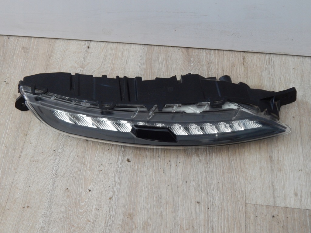 Купить Led c4 picasso 2 фара drl правый  передняя 9816714780 оригинал европа