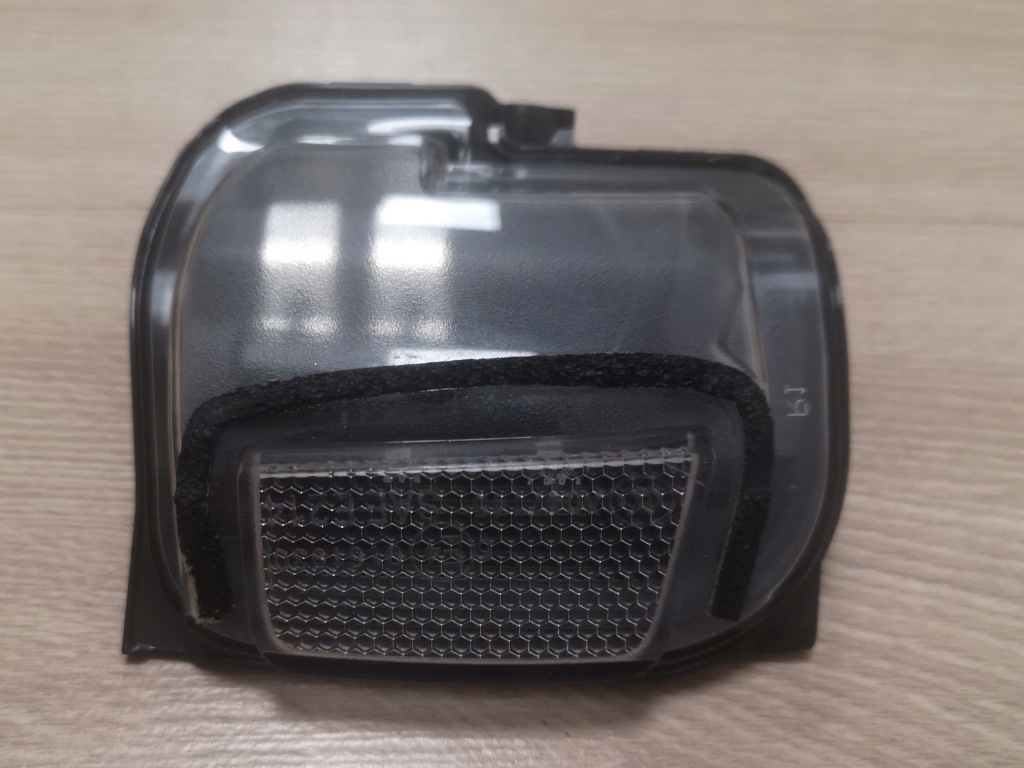 фото №1, Mazda 2 dj 14-17r поворотник led правого зеркало оригинальный номер