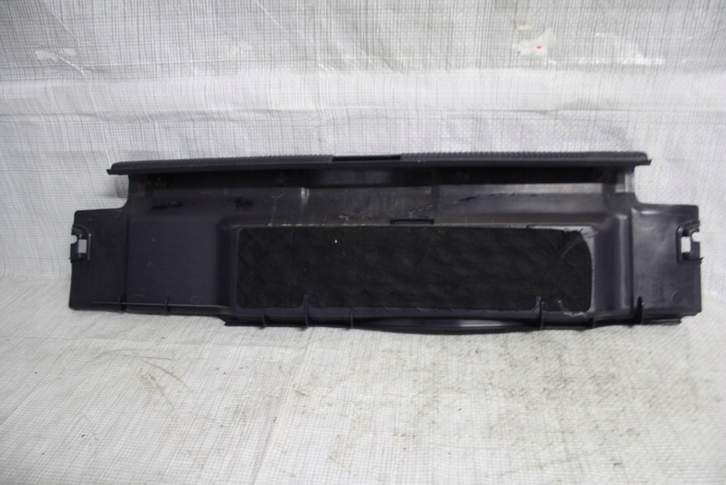 Audi a3 накладка оббивка поріг 8l0863471b granat Оригінал